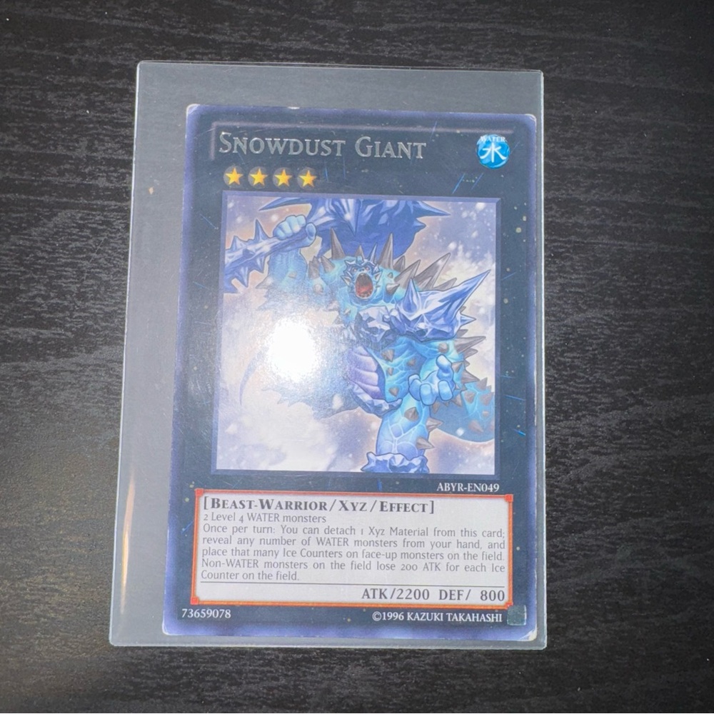 Yugioh Snowdust Giant 73659078 Card